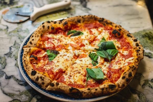 Call a Pizza Hamburg Eppendorf – Pizza & Pasta in Hamburg